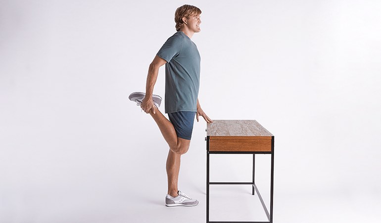 5. Quadriceps Stretch
