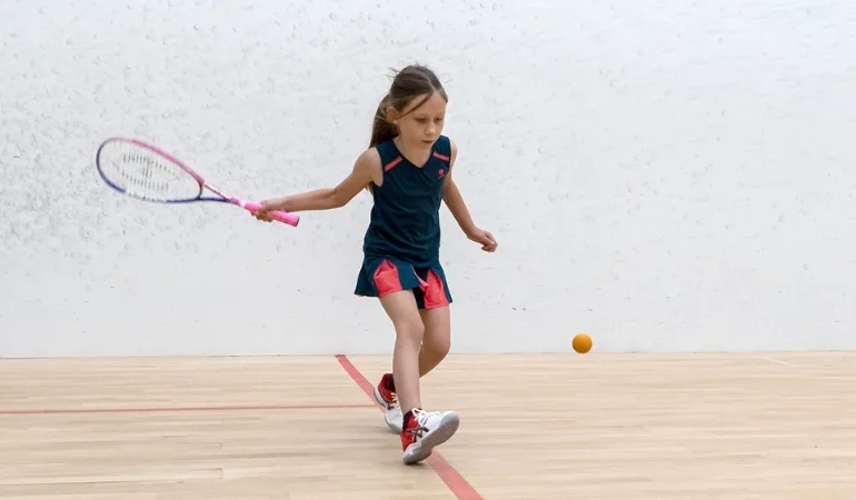 Squash Lesson Plans for Junior Beginners (Ages 10-13)
