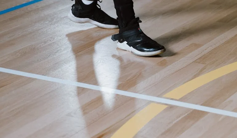 Why the Right Squash Shoes Improve Your Game
