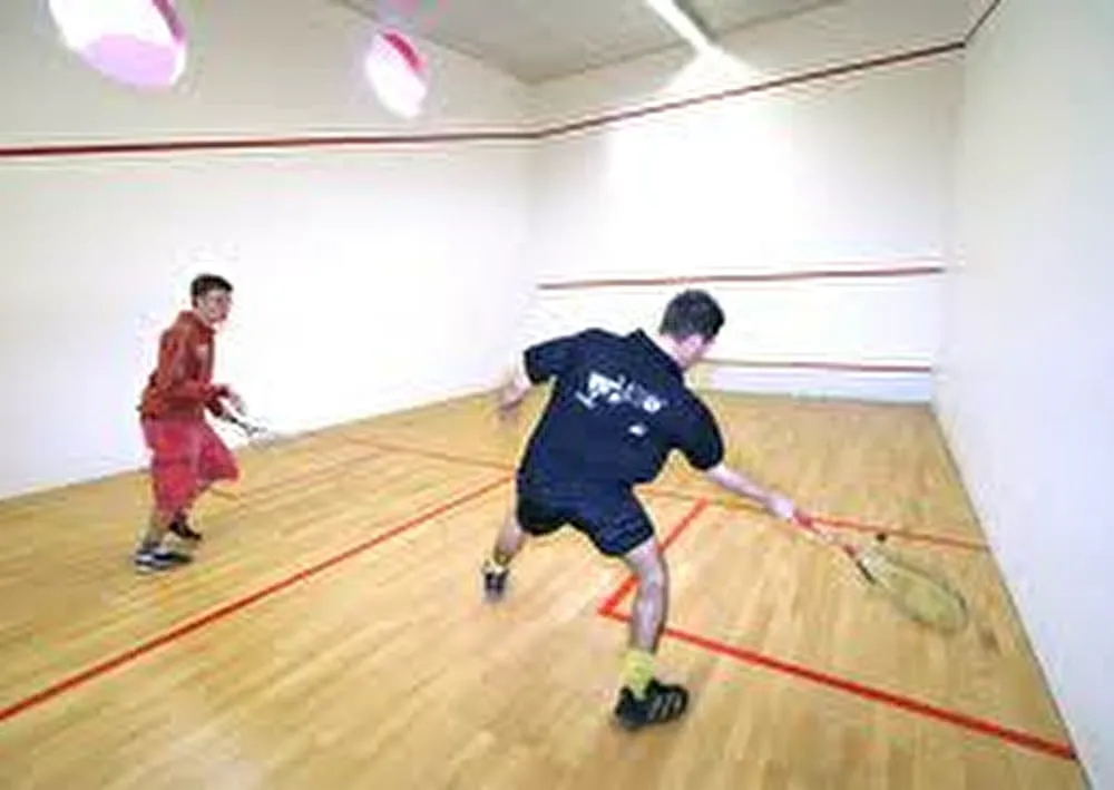 Club Deportivo Helios squash venue photo 1 of 3