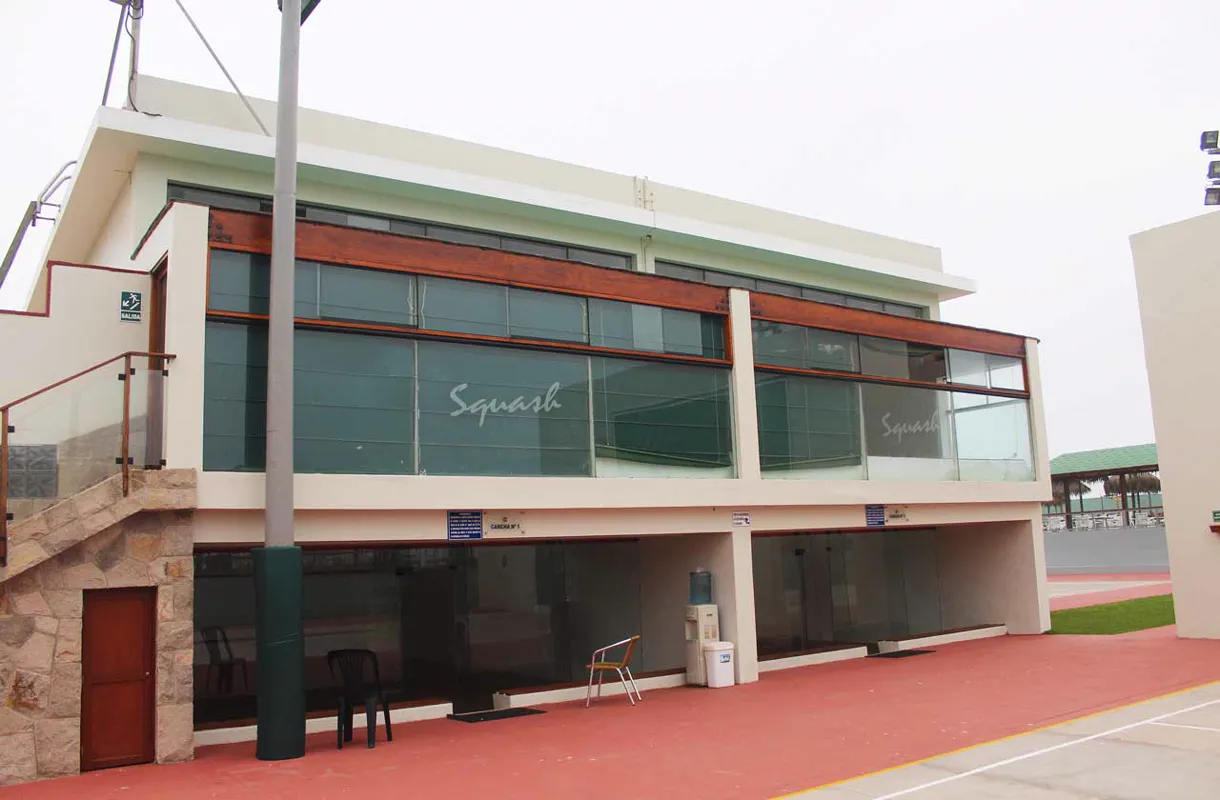 Country Club Villa squash venue photo 5 of 7