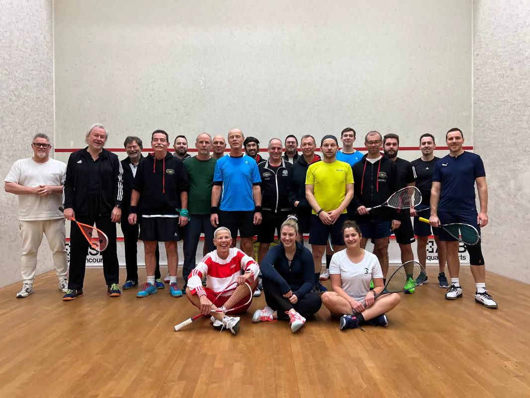 Squash Club Yellow Dot Maintal squash venue photo 4 of 7