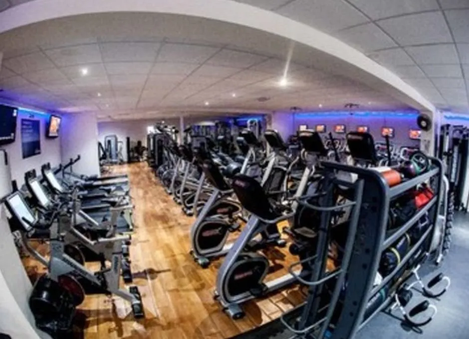 Active Fitness Club (Previously Active4less) squash venue photo 2 of 8