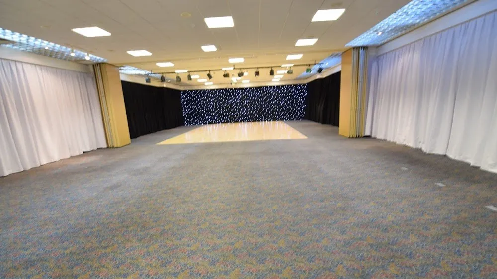 Allenburys Sports & Social Club squash venue photo 4 of 4