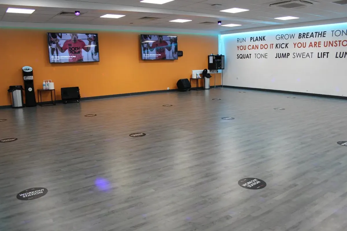 Alsager Leisure Centre squash venue photo 5 of 10