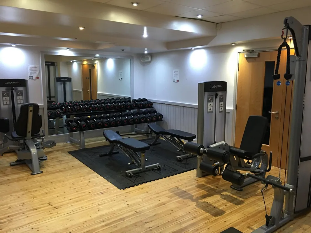 Arrow Vale Sports And Leisure Centre squash venue photo 3 of 3