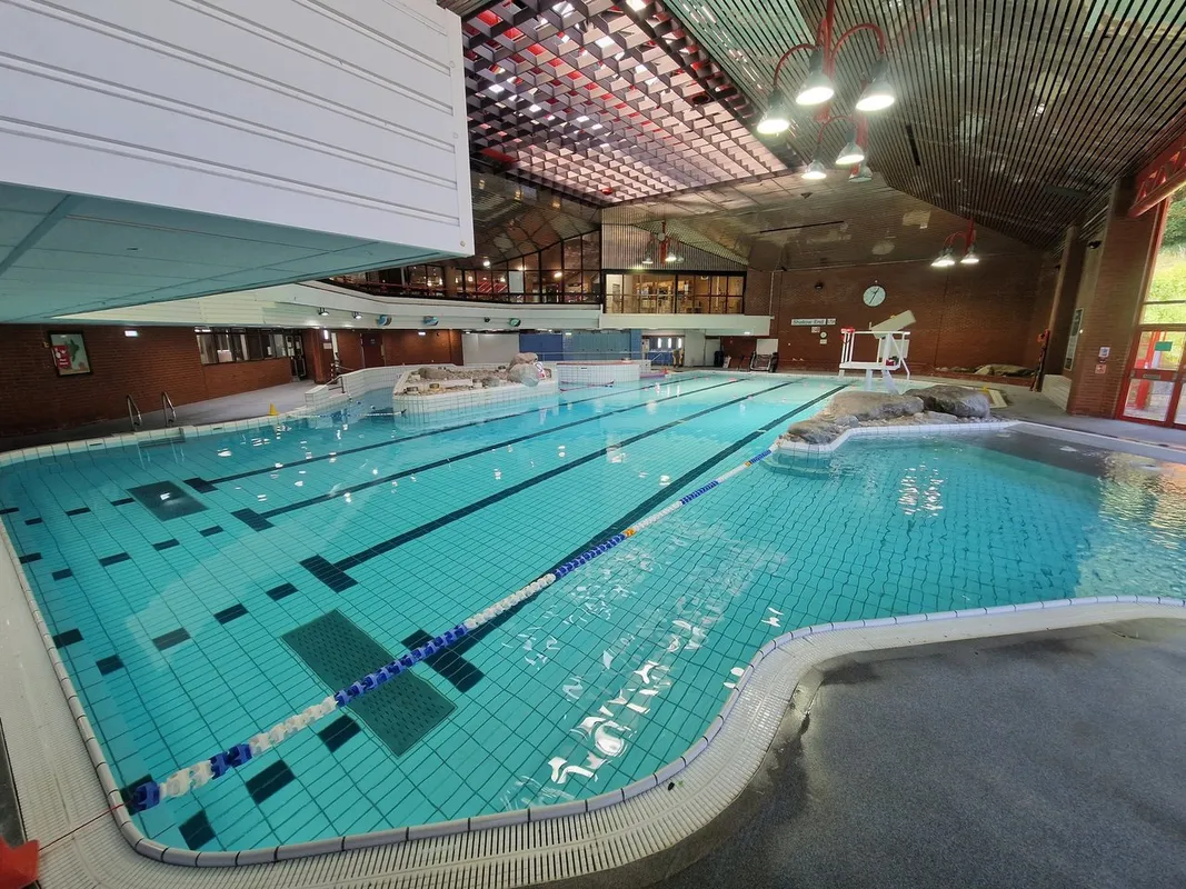 Ashwicke Hall Pool squash venue photo 6 of 8