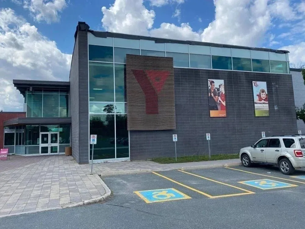 Balsillie Family YMCA squash venue photo 6 of 10