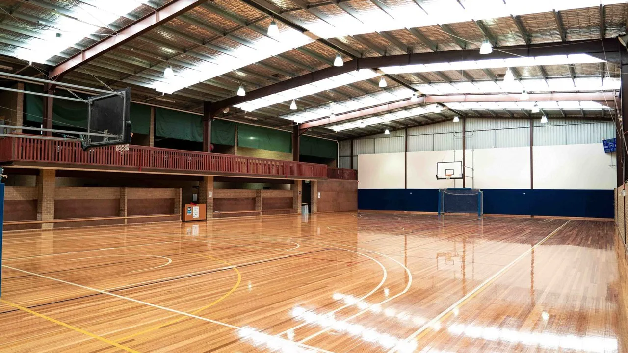 Bellbird Park Indoor Centre squash venue photo 7 of 10