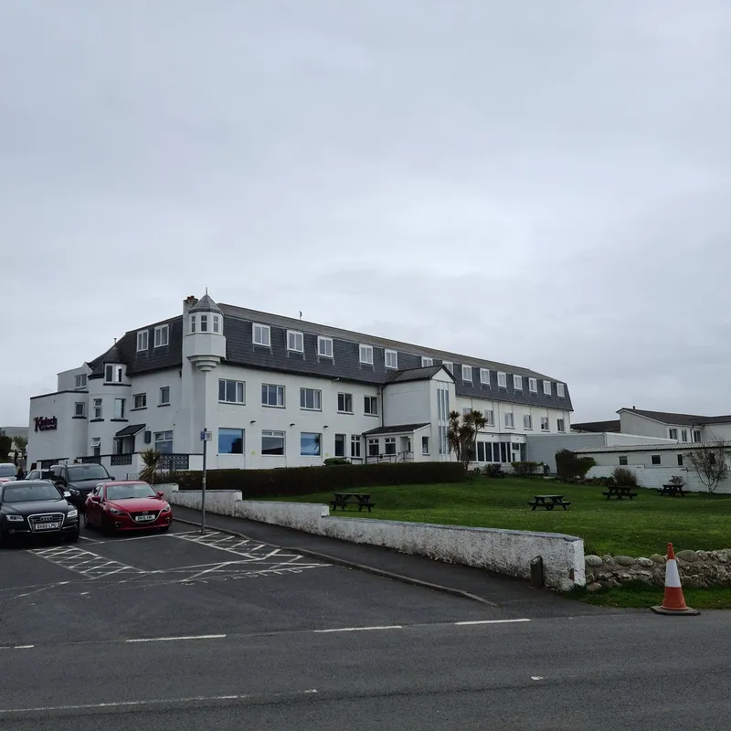 Best Western Kinloch Hotel squash venue photo 5 of 5