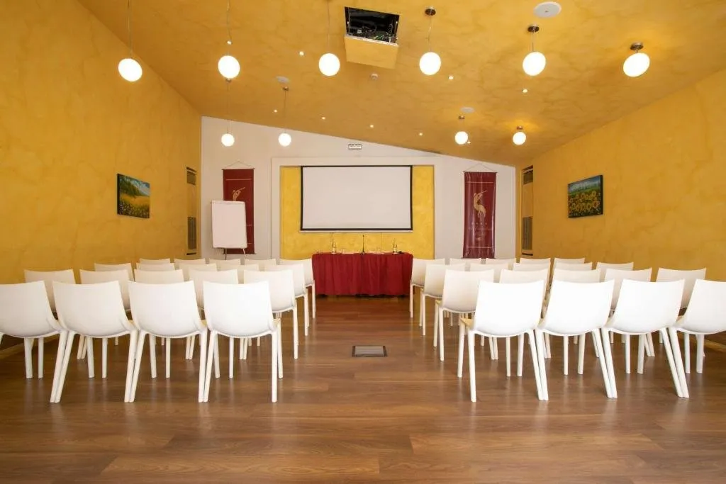 Best Western Ai Cavalieri Hotel squash venue photo 2 of 2