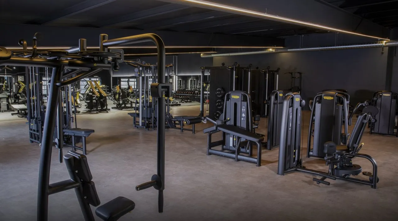 Bigbox Leisure Club squash venue photo 6 of 10