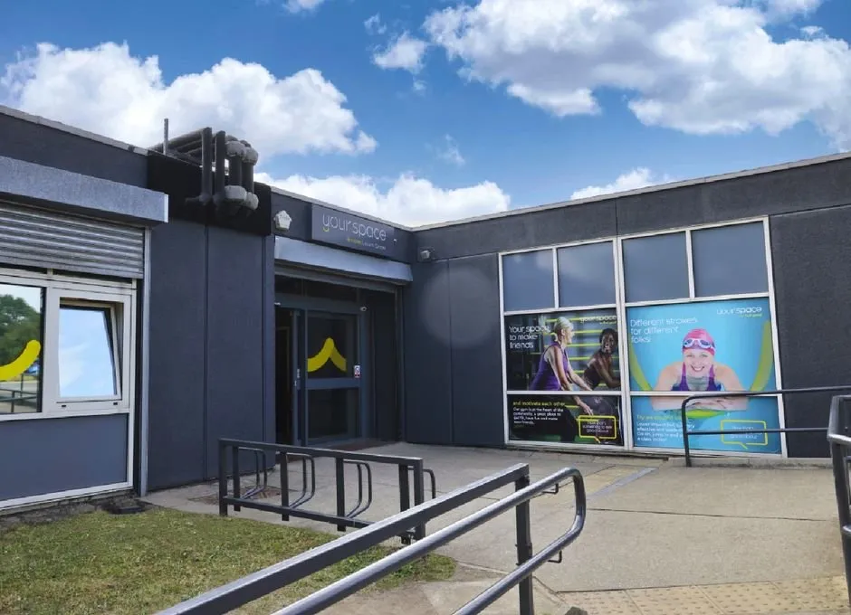 Bircotes Leisure Centre squash venue photo 4 of 8