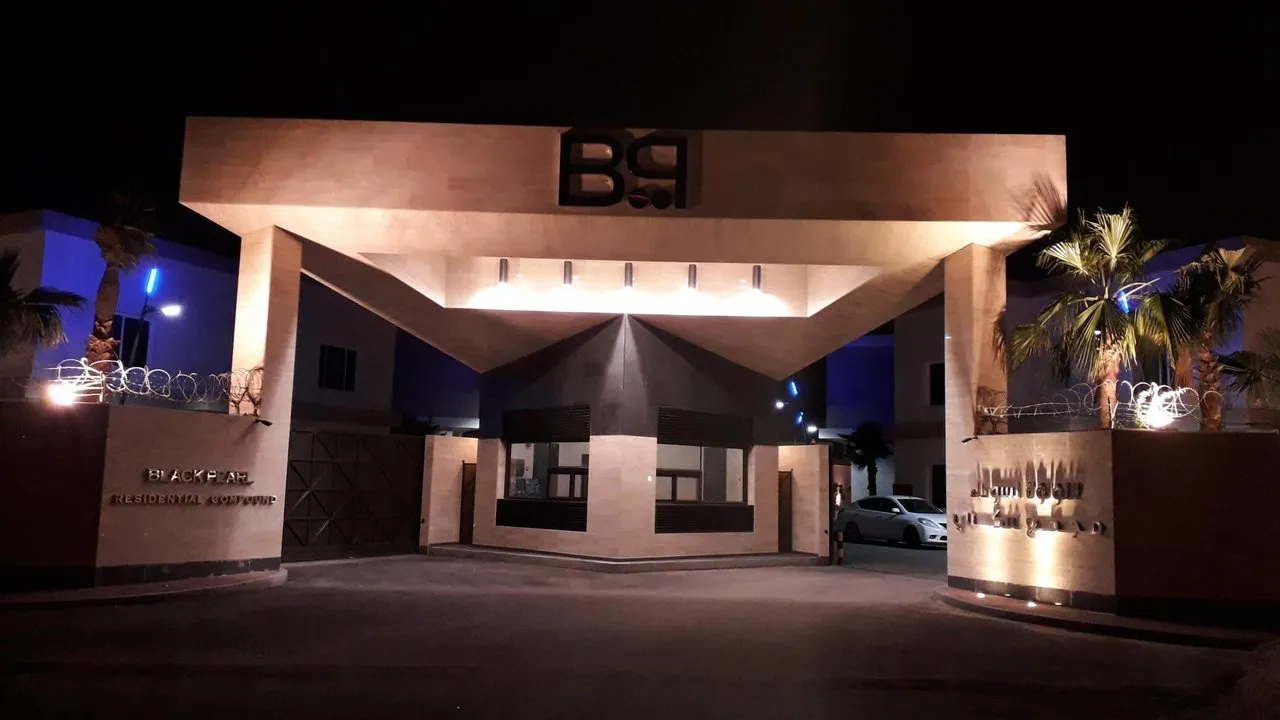 Black Pearl Residential Compound, Squash Court squash venue photo 1 of 4