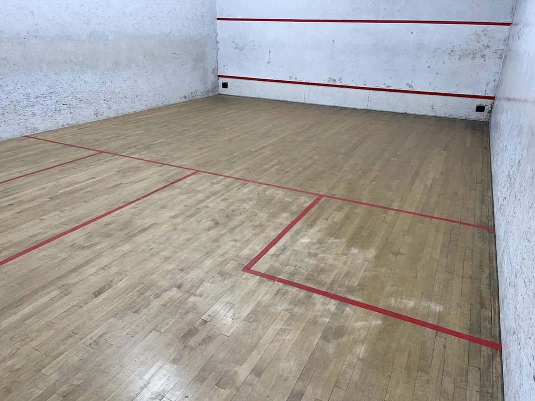 Bob Carter Leisure Centre Trust squash venue photo 8 of 10