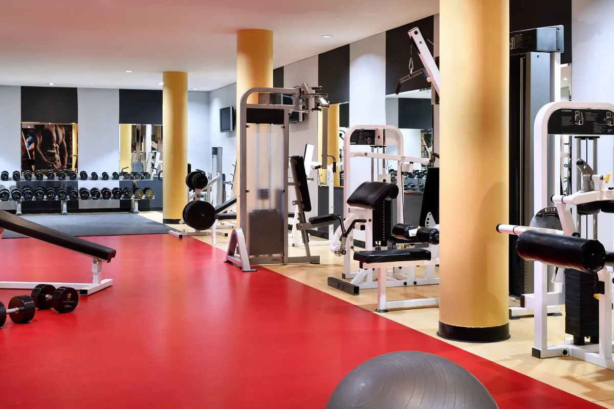 Bodyline Health Club & Spa (Riyadh Marriott Hotel) squash venue photo 8 of 9