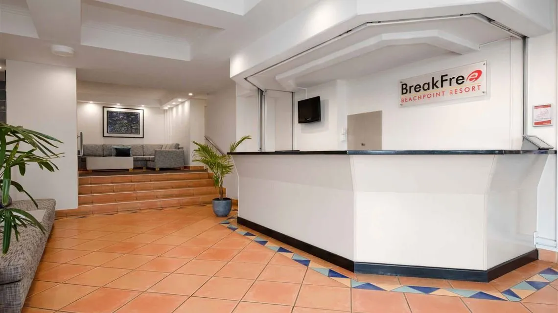 BreakFree Peninsula Surfers Paradise squash venue photo 4 of 5