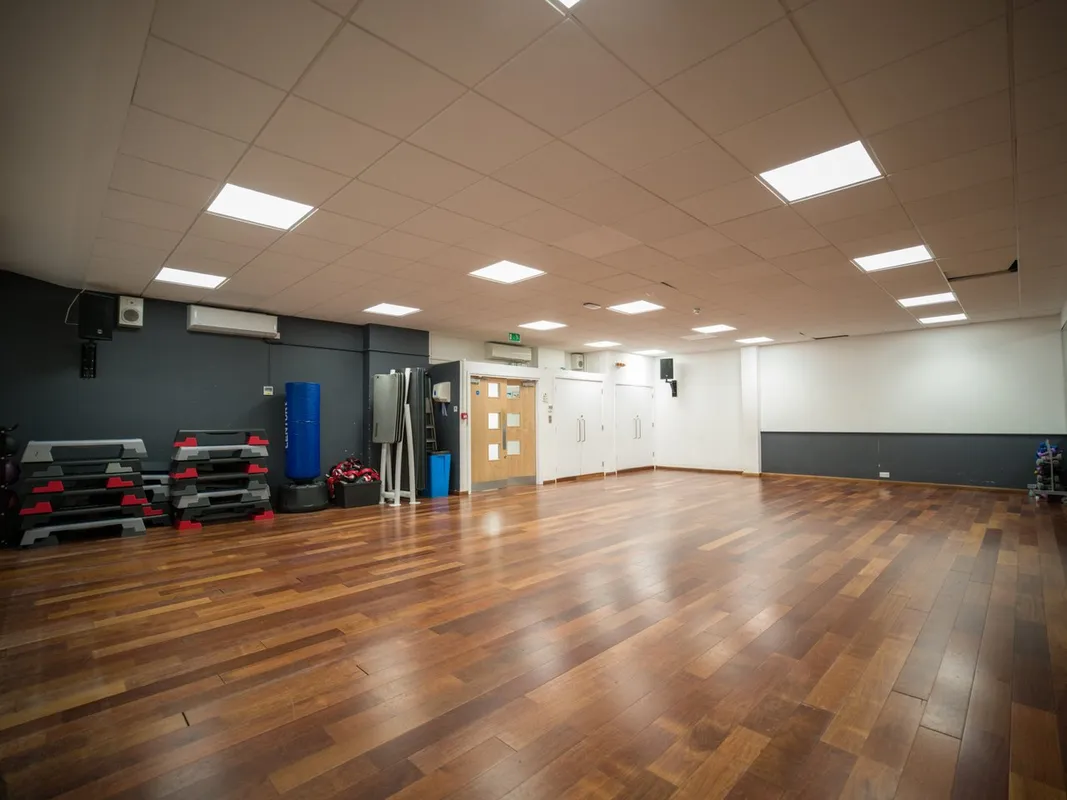 Brentford Fountain Leisure Centre squash venue photo 7 of 10