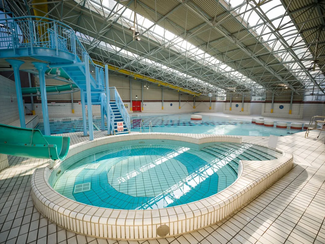 Brentford Fountain Leisure Centre squash venue photo 3 of 10