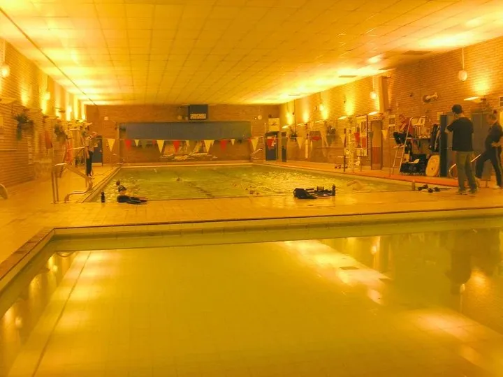 Caerphilly Leisure Centre squash venue photo 9 of 9
