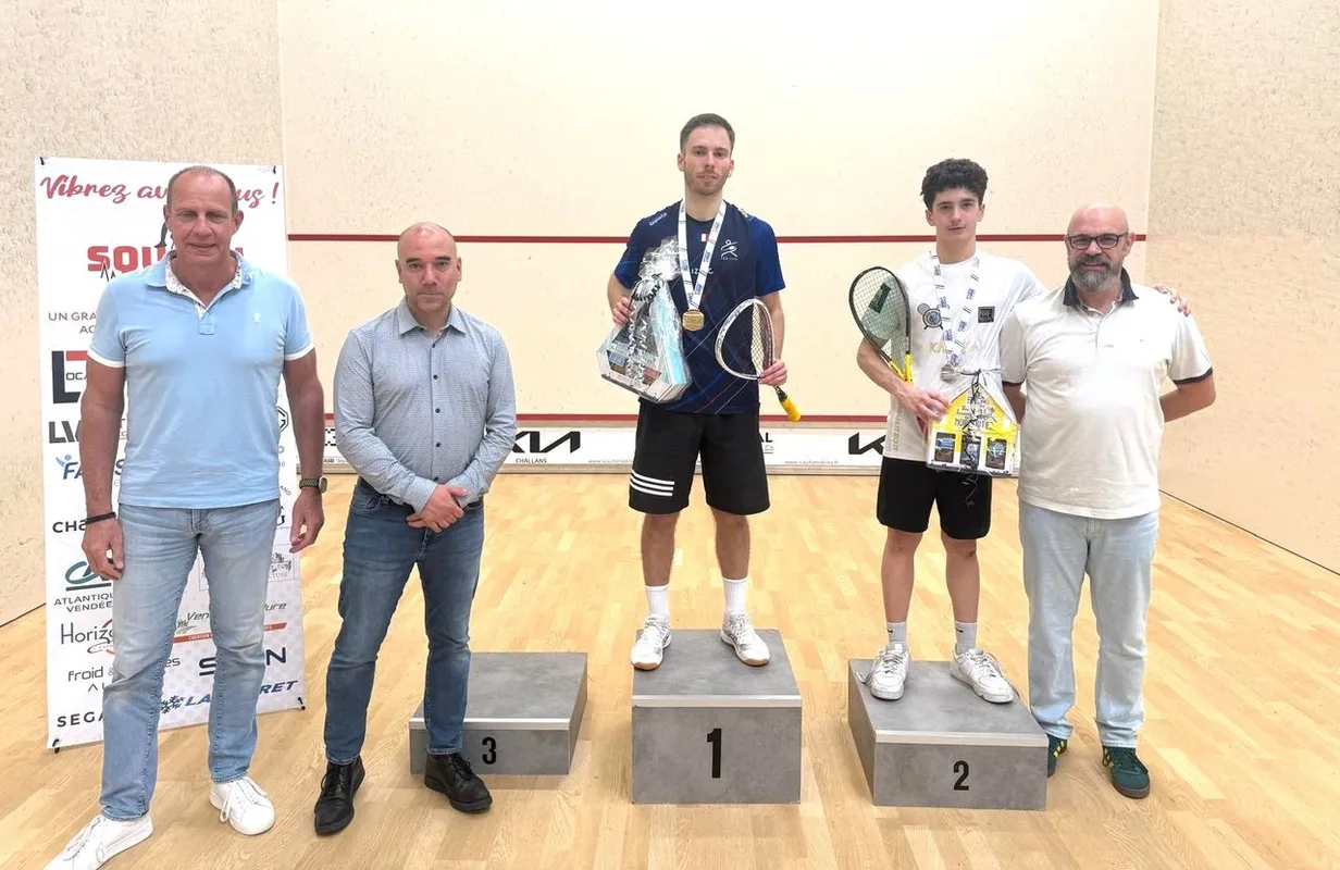 CD88 SQUASH/PADEL squash venue photo 2 of 5