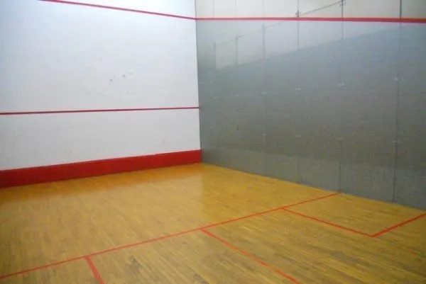 Centre Esportiu i Sociocultural del Pas de la Casa squash venue photo 8 of 10