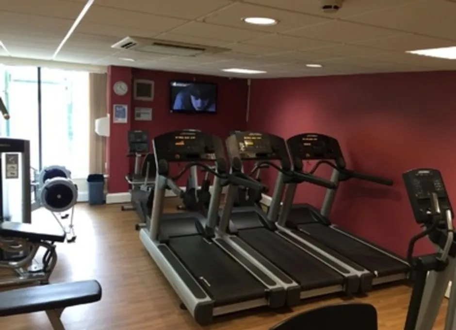 Chew Valley Leisure Centre squash venue photo 2 of 6