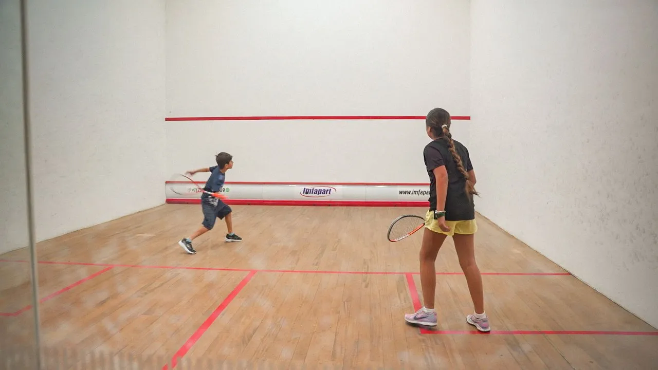 clases de tenis y squash squash venue photo 4 of 6