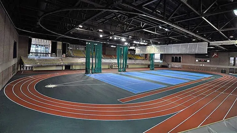 Claude Robillard Sports Complex squash venue photo 2 of 7