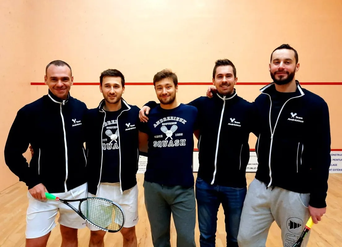 Club Alpha Centauri squash venue photo 1 of 3