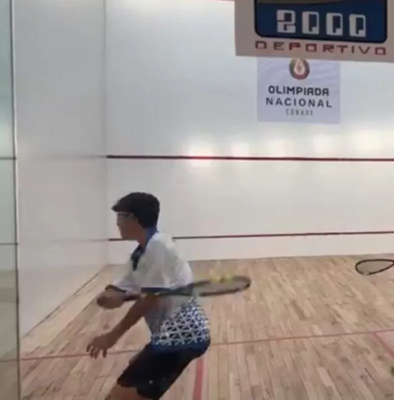 Club Deportivo 2000 squash venue photo 5 of 5