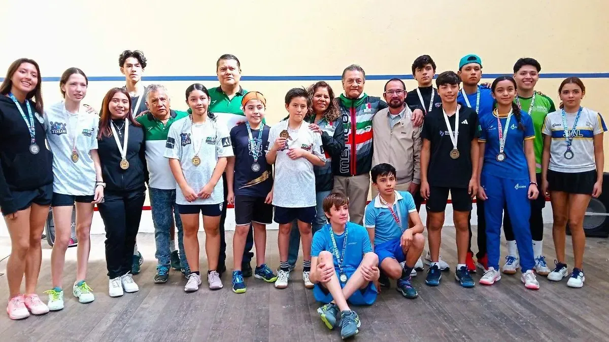 Club Deportivo 2000 squash venue photo 1 of 5