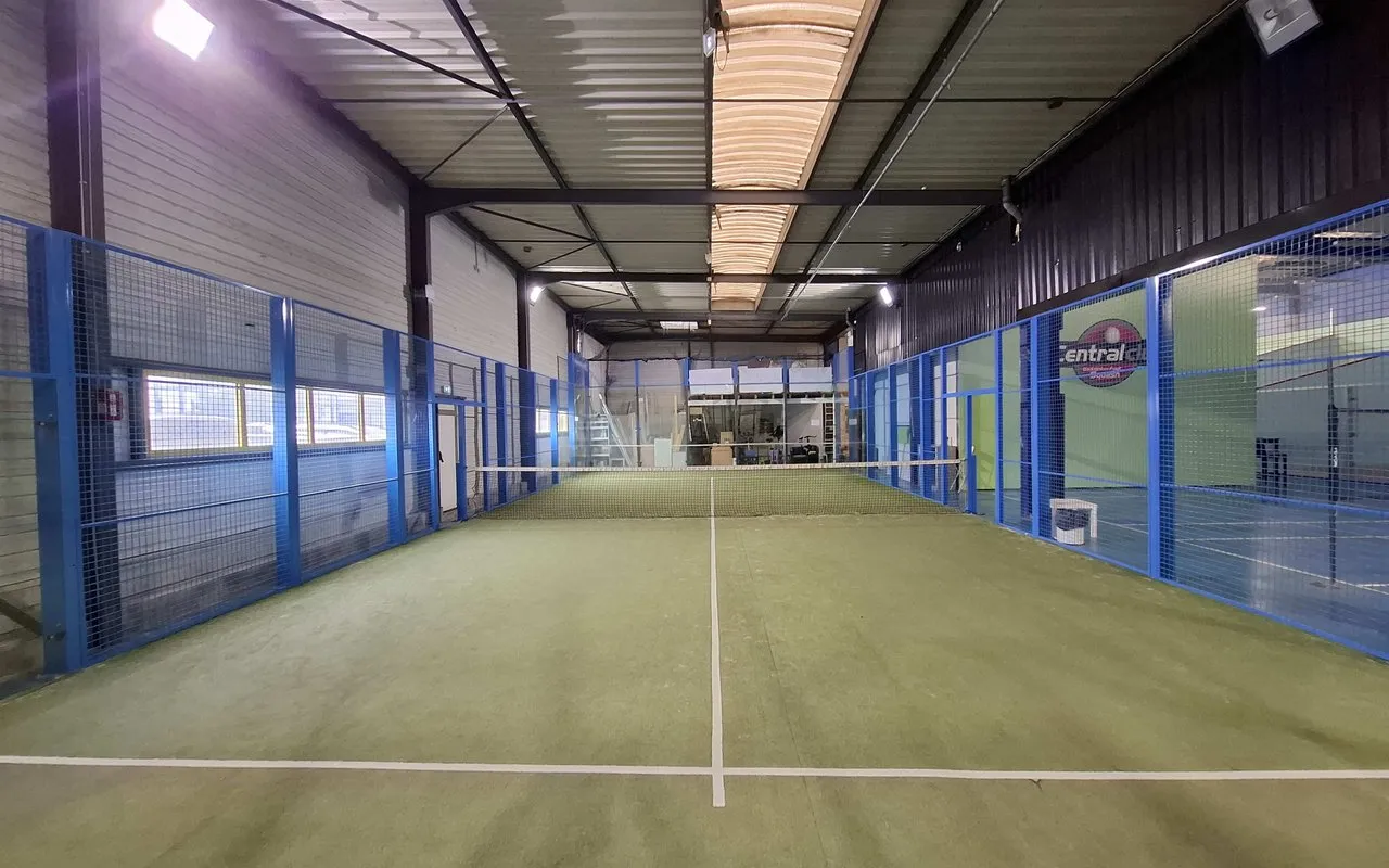 Club De Squash Des 3 Vallees squash venue photo 5 of 9