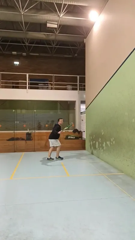 Complexo Desportivo Monte Aventino / Escola de Squash do Porto squash venue photo 2 of 4