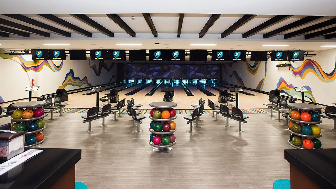 Costa Rica Country Club squash venue photo 3 of 5