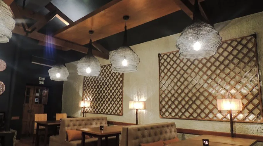 Covilha Country Club - DAbeira Country & Lounge Restaurant squash venue photo 1 of 3