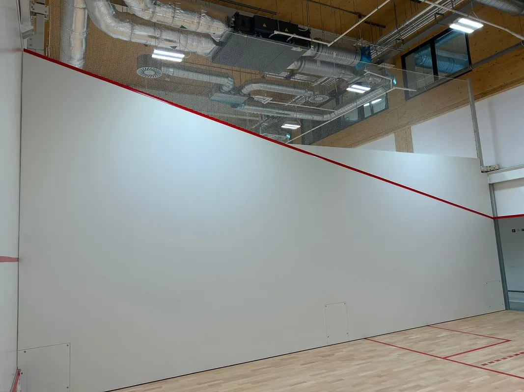 Cranleigh Schools Sports Centre squash venue photo 9 of 10