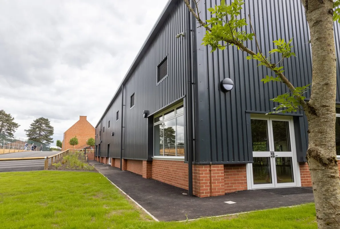Cranleigh Schools Sports Centre squash venue photo 3 of 10