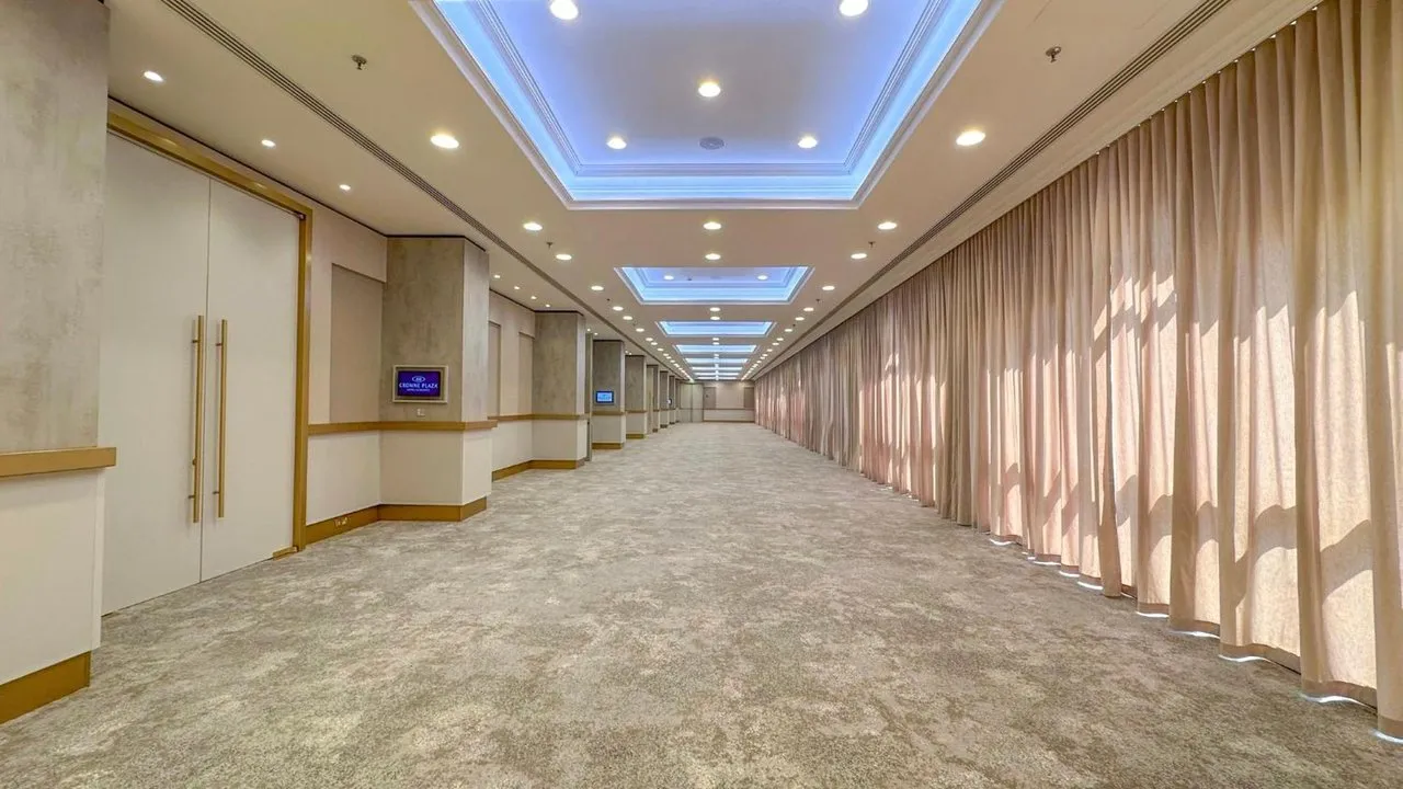 Crowne Plaza Manama, bFit Health Club squash venue photo 1 of 5