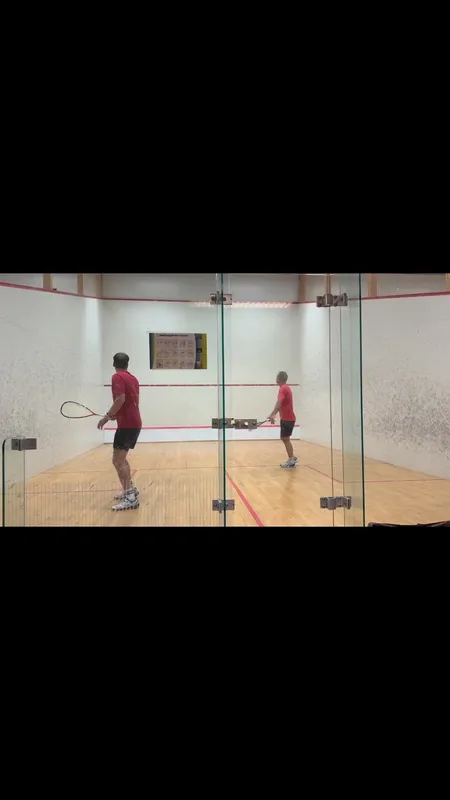 Dahlehallen squash venue photo 4 of 5