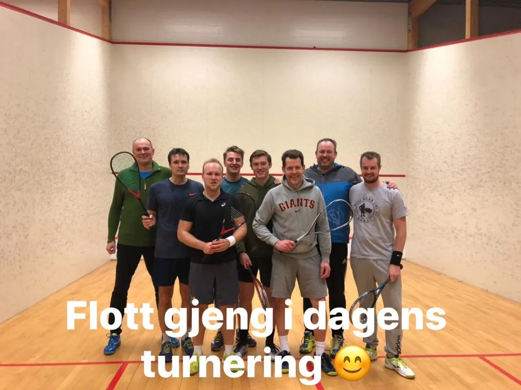 Dahlehallen squash venue photo 1 of 5