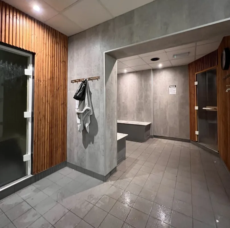 Dallington Fitness squash venue photo 2 of 6