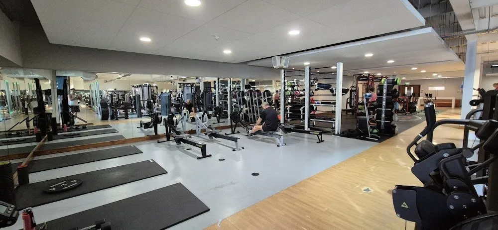 David Lloyd (Kings Hill) squash venue photo 2 of 6