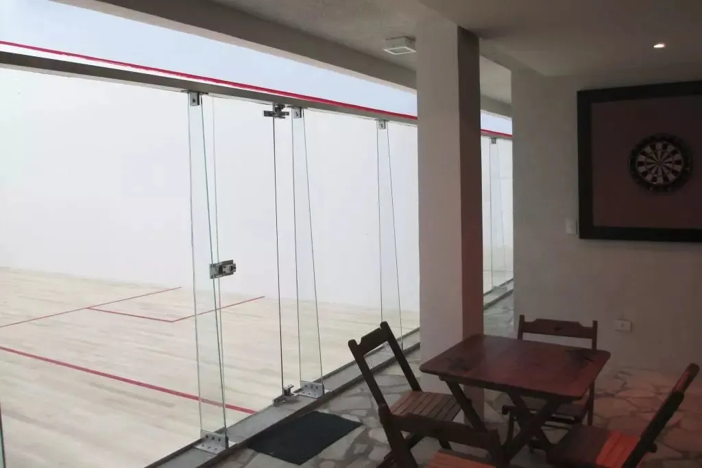 David's Racquet Club & Pilates squash venue photo 5 of 5