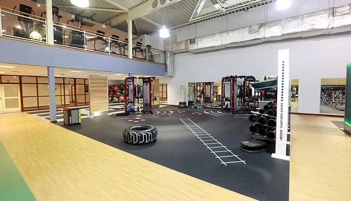 David Lloyd Port Solent squash venue photo 4 of 9