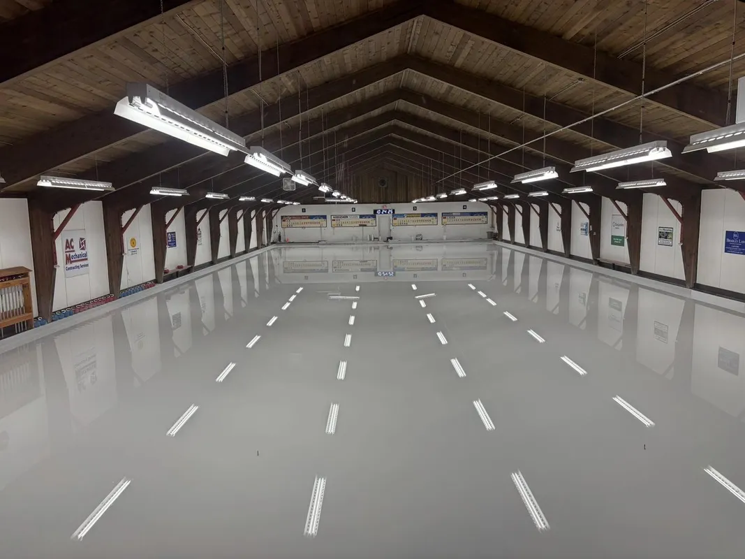Deep River Curling & Squash Club squash venue photo 4 of 5