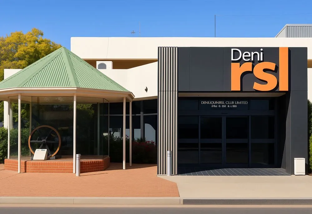 Deniliquin RSL Club squash venue photo 1 of 5