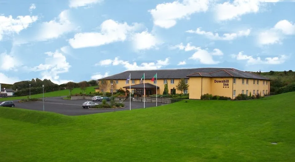 Downhill House Hotel squash venue photo 3 of 5