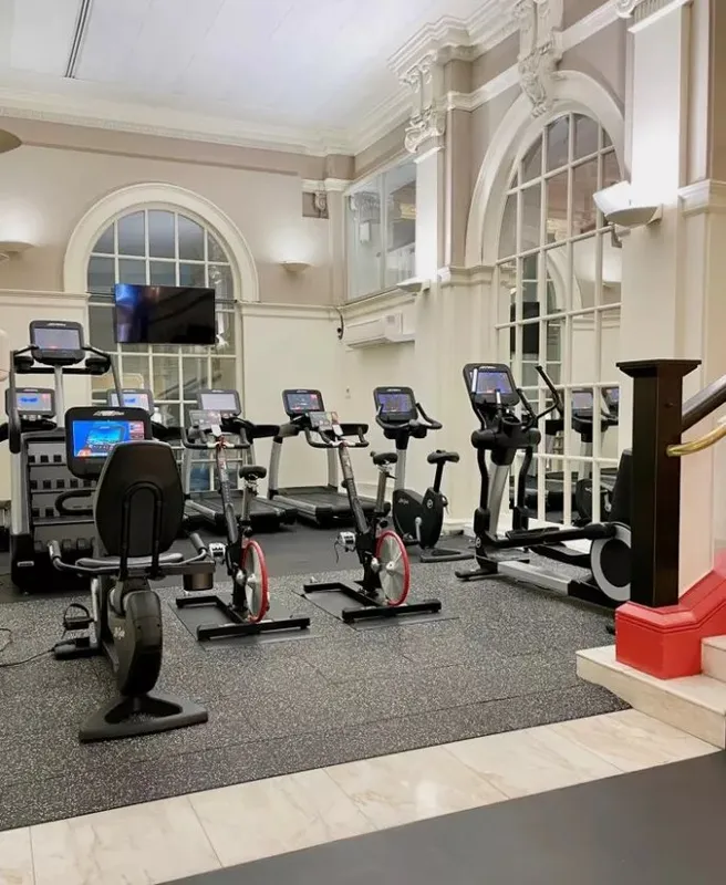 Dunhill Fitness Centre squash venue photo 4 of 9