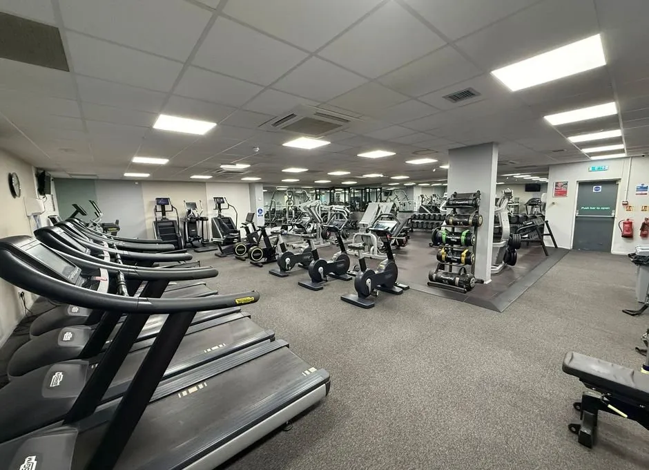 Edenbridge Leisure Centre squash venue photo 2 of 10